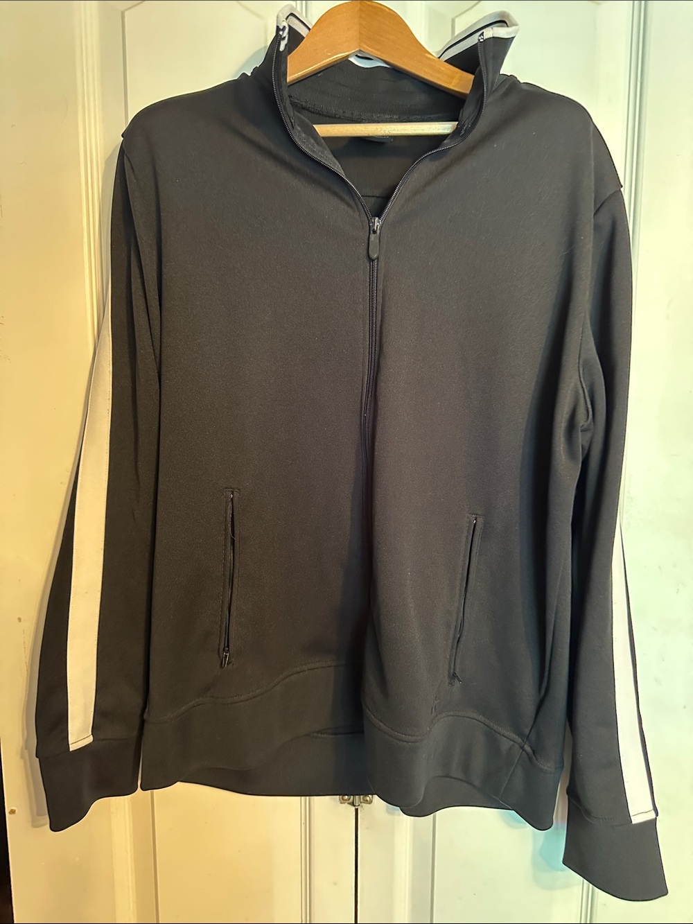 STARTER Black Zip-Up Track Sweater with White Sleeve Stripes